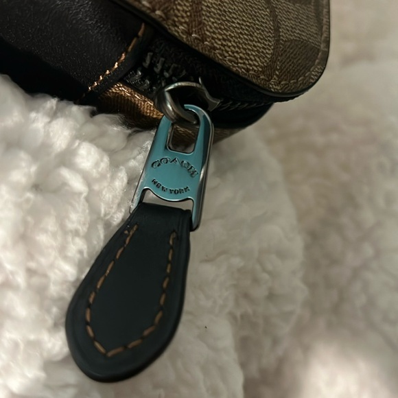 Coach Men 🤎 - Picture 2 of 5